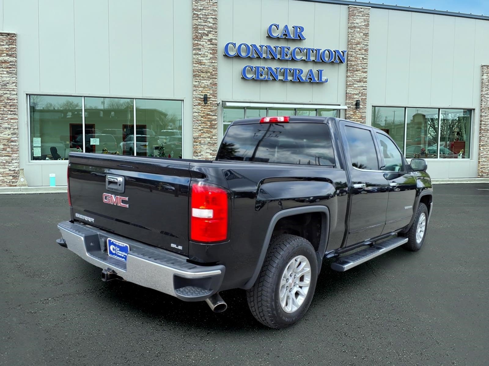 Used 2016 GMC Sierra 1500 SLE w/ SLE Value Package AWD/4WD image 4
