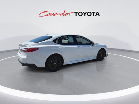 Certified 2026 Toyota Camry SE w/ Convenience Package image 8