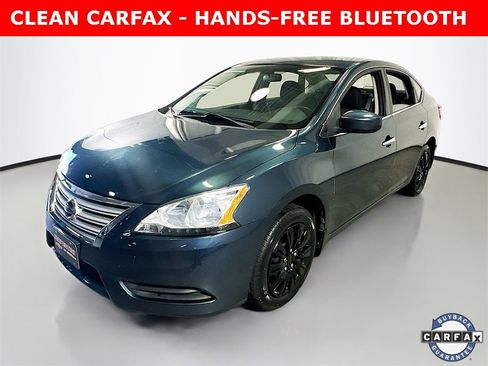 Used 2015 Nissan Sentra SV image 2