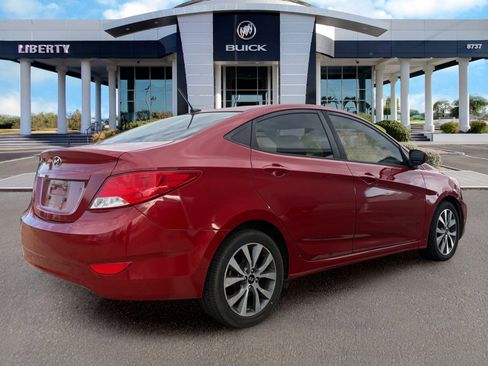 Used 2017 Hyundai Accent Value Edition FWD image 2