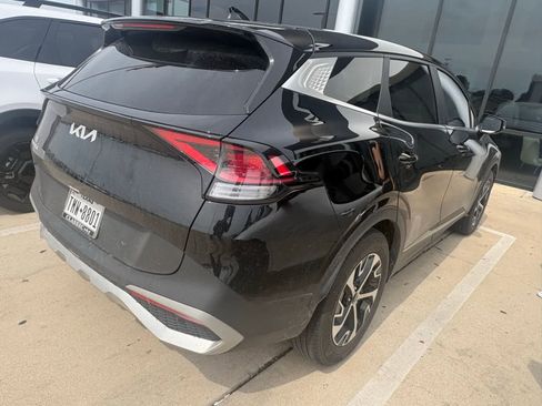 Used 2024 Kia Sportage EX FWD image 6