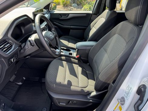 Used 2023 Ford Escape Active w/ Tech Pack #1 image 10