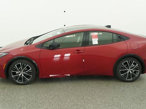 New 2026 Toyota Prius XLE image 36