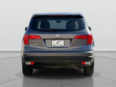 Used 2018 Honda Pilot LX image 6