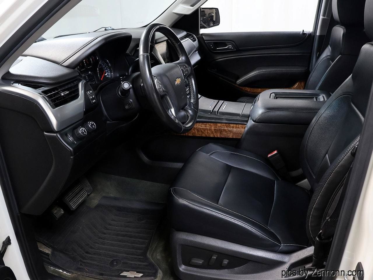 Used 2015 Chevrolet Tahoe LTZ AWD/4WD image 11