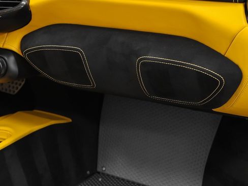 Certified 2015 Ferrari 458 Speciale A image 32