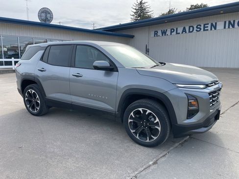 New 2026 Chevrolet Equinox LT w/ Convenience Package II image 21