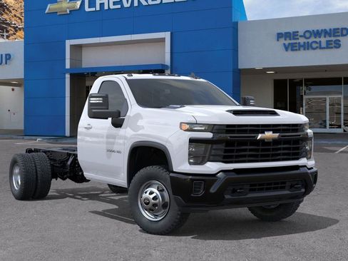 New 2026 Chevrolet Silverado 3500 W/T w/ WT Convenience Package image 7