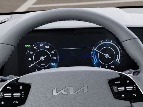 New 2026 Kia Niro Wind image 21