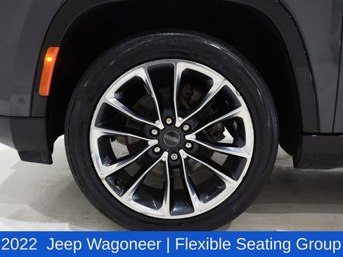 Used 2022 Jeep Wagoneer Series III w/ Premium Group I image 6