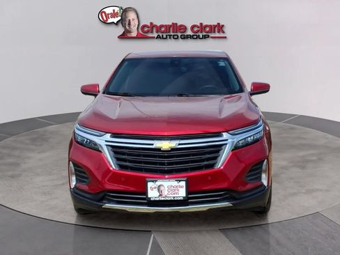 Used 2024 Chevrolet Equinox LT FWD image 8
