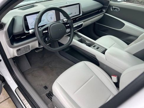 Used 2025 Hyundai Ioniq 6 Limited image 13