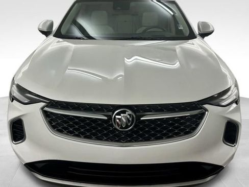 Used 2023 Buick Envision Avenir FWD image 3