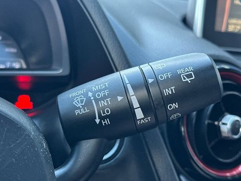 Used 2017 MAZDA CX-3 Touring w/ Premium Package image 33