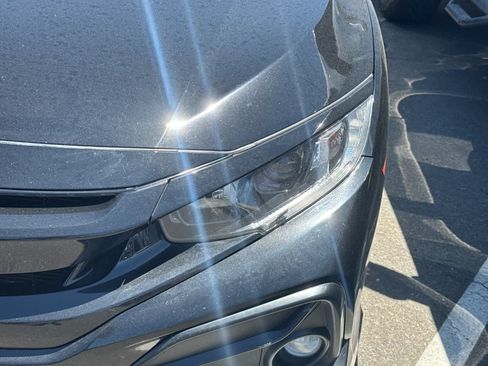 Used 2021 Honda Civic Sport image 7
