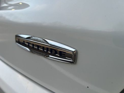 Used 2020 Jeep Compass Latitude image 8