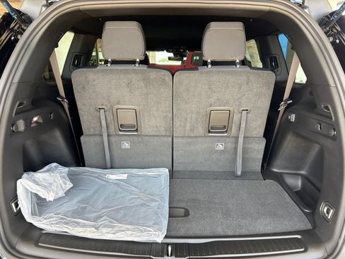 New 2026 Jeep Grand Cherokee L Laredo RWD image 16