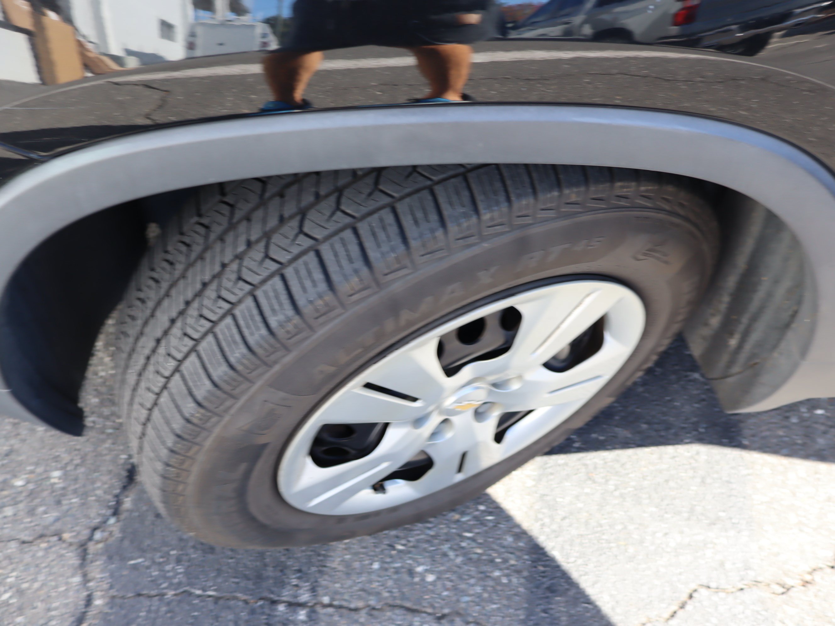 Used 2018 Chevrolet Trax LS FWD image 39