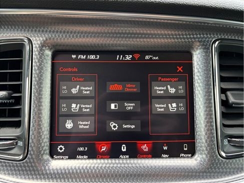 Used 2016 Dodge Challenger SRT Hellcat RWD image 33