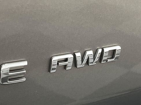 Certified 2018 Chevrolet Traverse LT AWD/4WD image 32