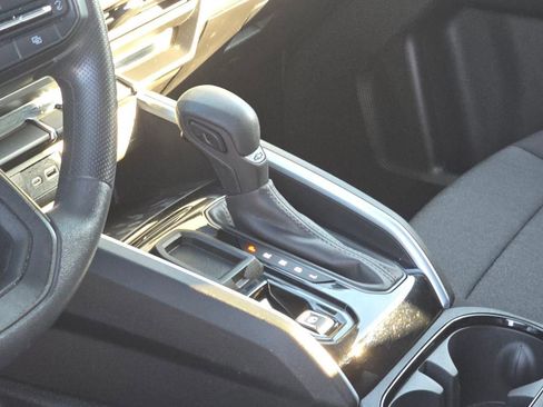 Used 2024 Chevrolet Colorado W/T w/ WT Convenience Package II image 24