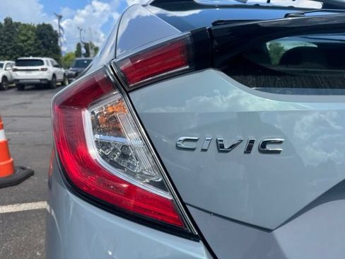 Used 2019 Honda Civic LX image 8