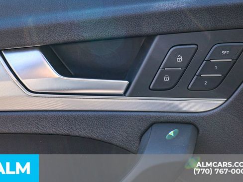 Used 2025 Audi Q5 2.0T Premium image 49