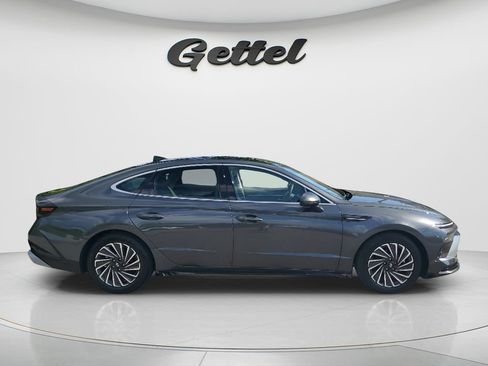 Used 2026 Hyundai Sonata SEL FWD image 4