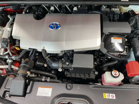 Used 2020 Toyota Prius Prime LE image 24