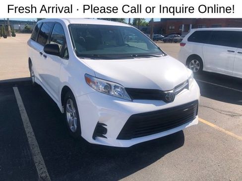Used 2020 Toyota Sienna L FWD image 1