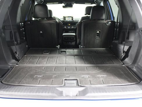 Used 2023 Honda Pilot TrailSport image 41