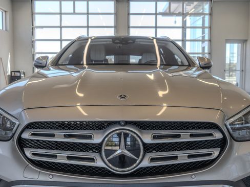 Used 2021 Mercedes-Benz E 450 4MATIC All-Terrain Wagon image 23