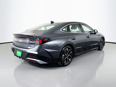 Used 2024 Hyundai Sonata SEL AWD/4WD image 10