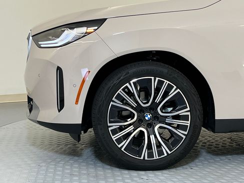 Used 2026 BMW X3 xDrive30i w/ Convenience Package AWD/4WD image 11