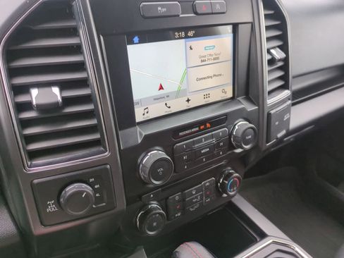 Used 2017 Ford F150 XLT w/ Equipment Group 302A Luxury AWD/4WD image 27