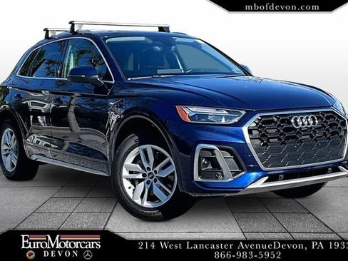Used 2022 Audi Q5 2.0T Premium w/ Convenience Package AWD/4WD image 1
