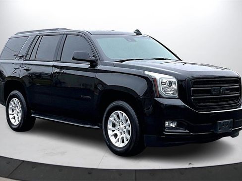 Used 2019 GMC Yukon SLT image 2