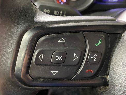 Used 2018 Jeep Wrangler Sport AWD/4WD image 14