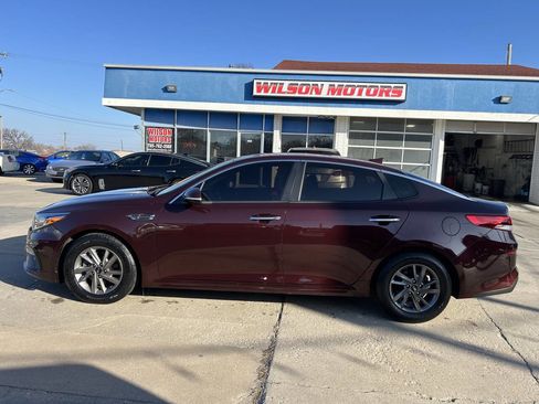 Used 2020 Kia Optima LX image 3