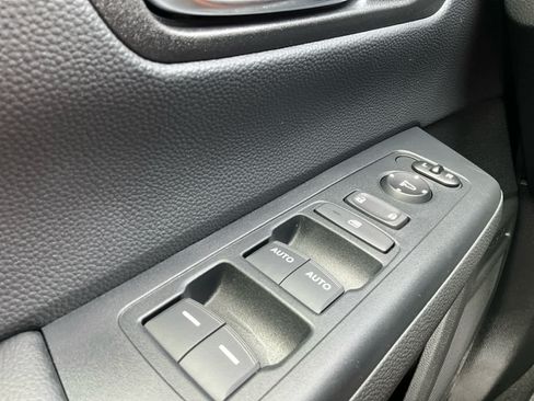 Used 2025 Honda CR-V EX image 20