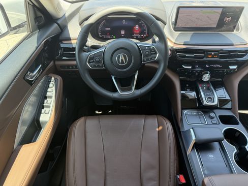Used 2024 Acura MDX w/ Technology Package AWD/4WD image 12