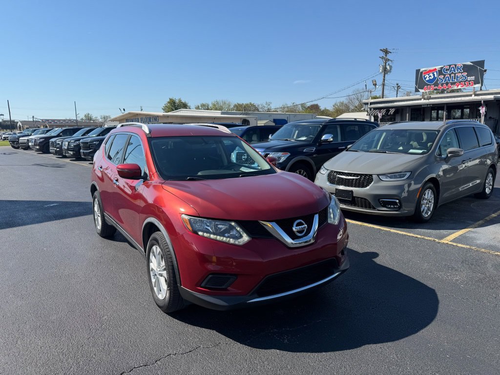 Used 2016 Nissan Rogue SV FWD image 1