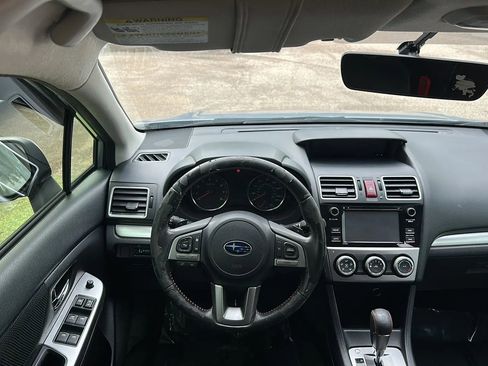 Used 2017 Subaru Crosstrek 2.0i Premium AWD/4WD image 25