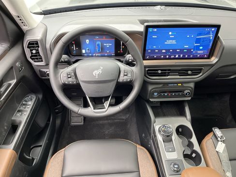 New 2026 Ford Bronco Sport Outer Banks w/ Outer Banks Tech Package+ AWD/4WD image 14