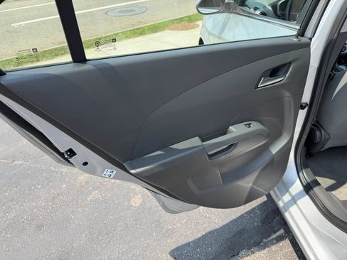 Used 2017 Chevrolet Sonic LT w/ Convenience Package FWD image 14