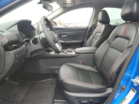 Certified 2025 Nissan Sentra SR w/ SR Premium Package image 9