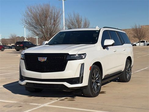 Used 2022 Cadillac Escalade Sport w/ Touring Package image 3