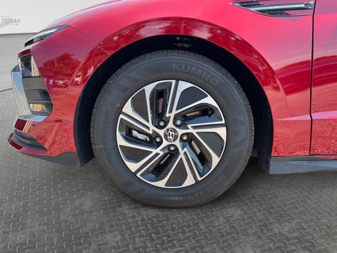Used 2026 Hyundai Sonata Blue FWD image 16