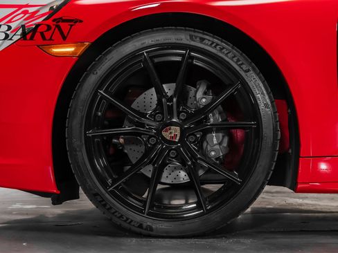 Used 2018 Porsche 911 Carrera image 25