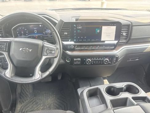 Used 2022 Chevrolet Silverado 1500 RST AWD/4WD image 21
